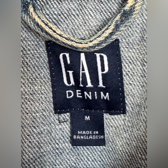GAP - Women's - Acid Wash Denim Jacket - Medium - Picture 2 of 3